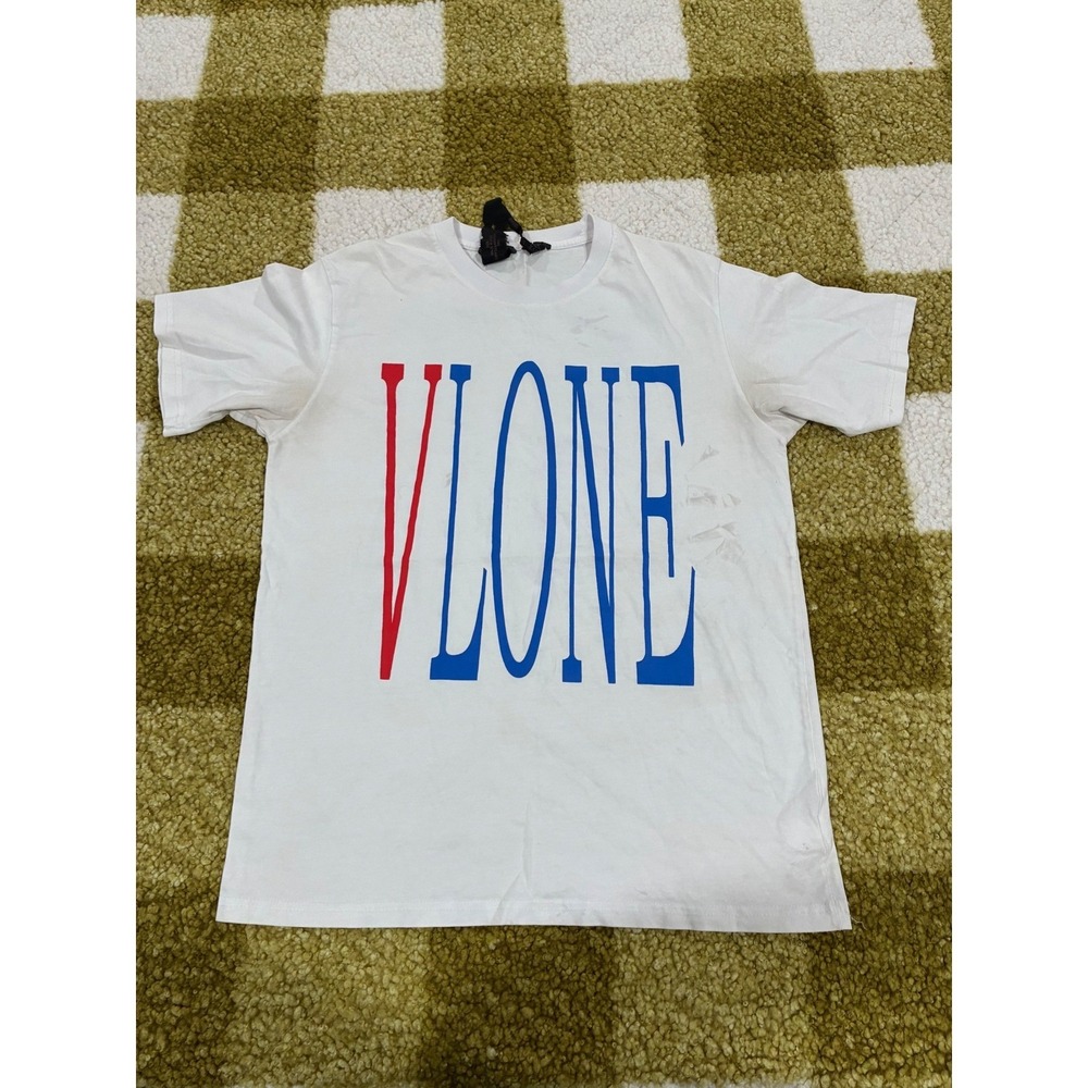 Vlone Mens Graphic T-Shirt White Blue Red Logo Streetwear Size Large